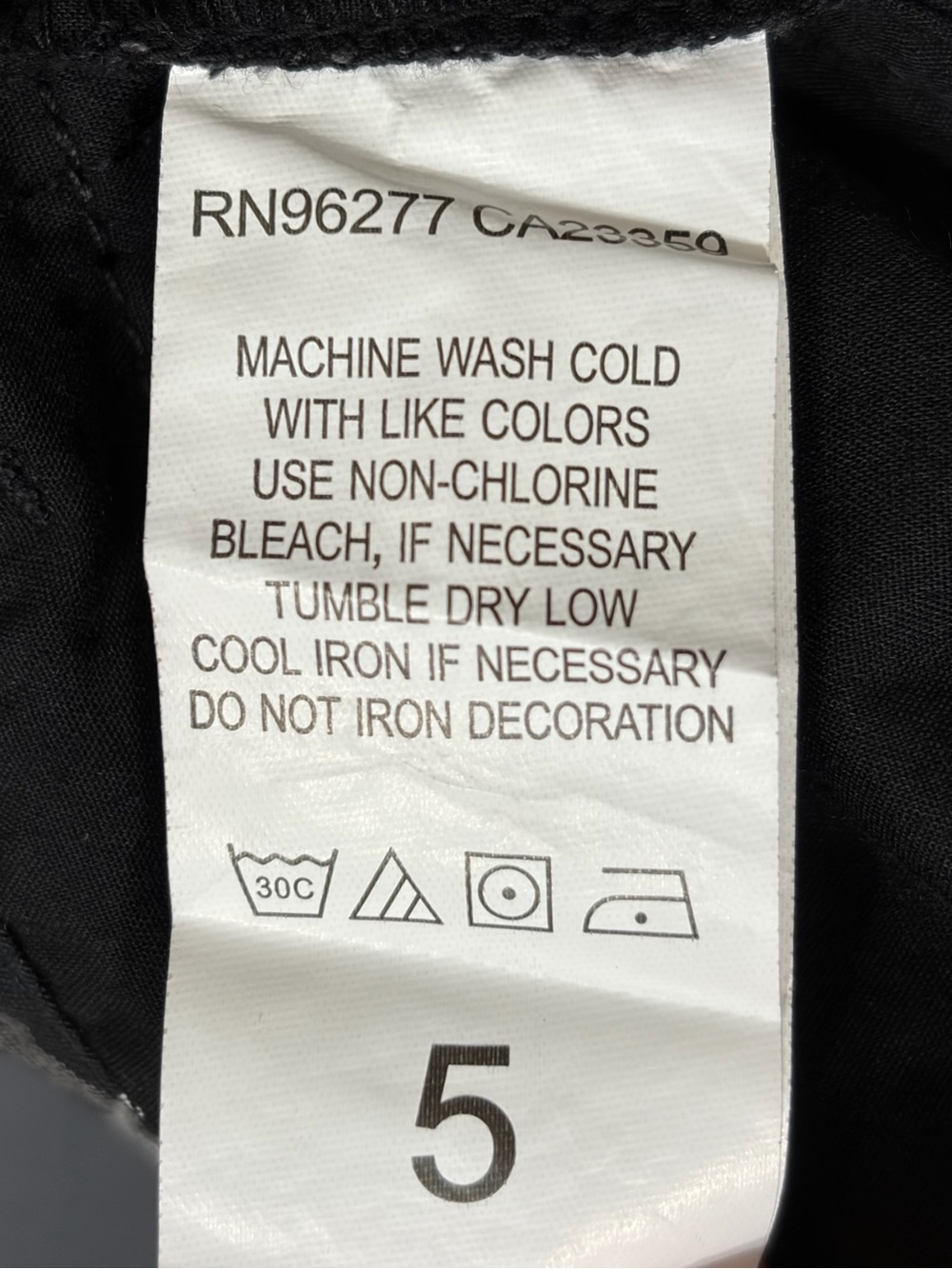 NWT Vans Plaid Shorties sz 5 - Picture 9 of 10